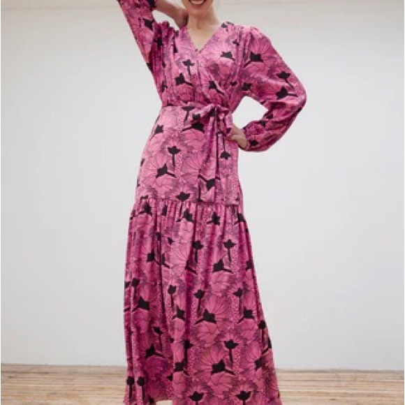 Stella Nova Maxi Dress - Picture 2 of 5